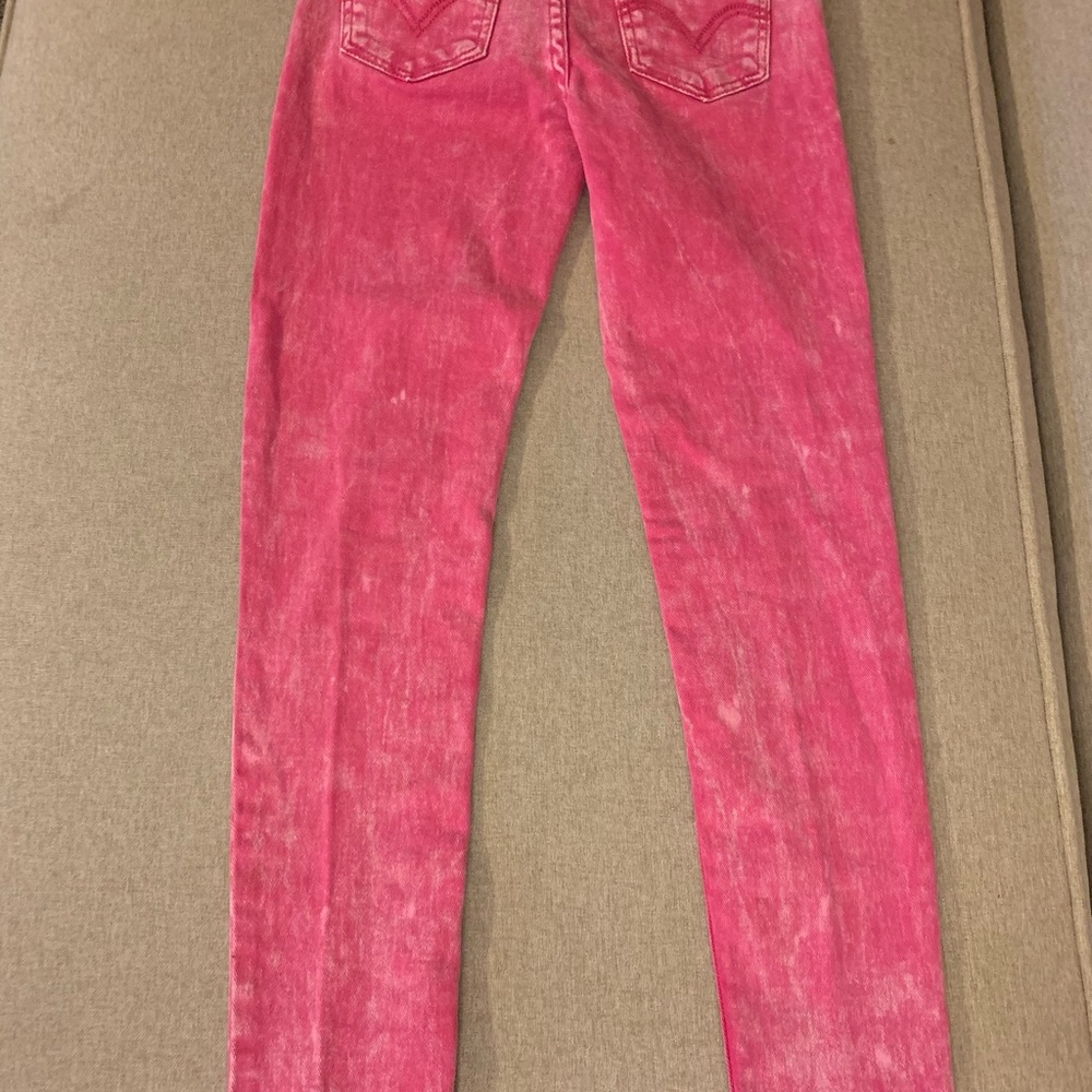 Girls Levi’s jeans